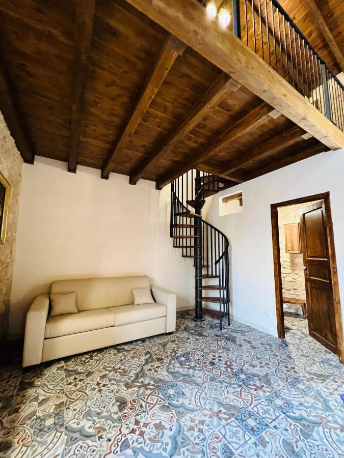 Corte Grika Martano Bagian luar foto